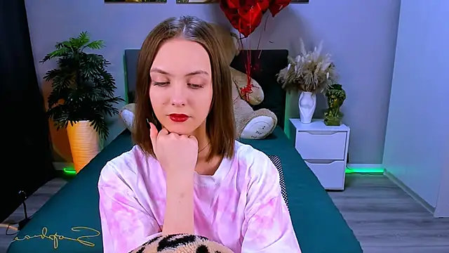 JesssWalker online show from 22, 3, 2025