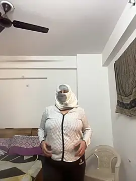 Miss-Jasmine online show from 26, 2, 2025