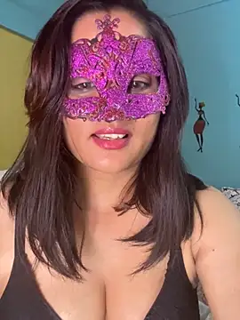 Ayeshaa  25 online show from 5, 2, 2025