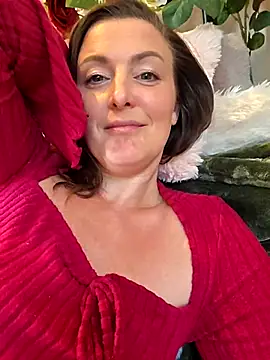cumtomama online show from 7, 5, 2026