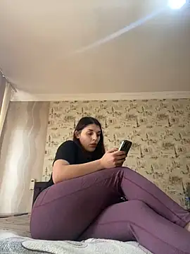Snapshot of Rosanna_Rennie chatting on 25, 2, 2025 Rosanna Rennie online show from 25, 2, 2025