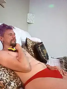 Snapshot of AQuickPhyx chatting on 2, 3, 2025 AQuickPhyx online show from 2, 3, 2025