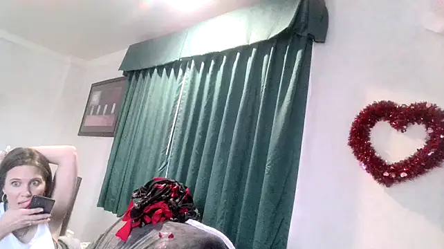 Snapshot of AQuickPhyx chatting on 13, 2, 2025 AQuickPhyx online show from 13, 2, 2025