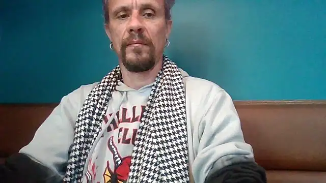 Snapshot of AQuickPhyx chatting on 14, 3, 2025 AQuickPhyx online show from 14, 3, 2025