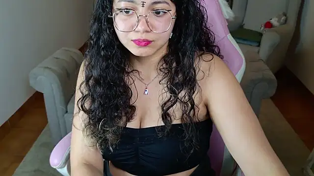 Snapshot of SelenaBlumX chatting on 11, 2, 2026 SelenaBlumX online show from 11, 2, 2026