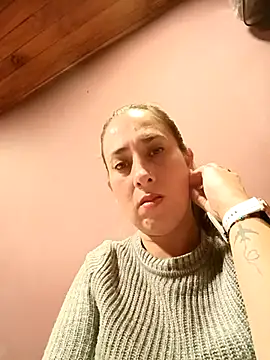 CHARLOTTE 1711 online show from 16, 4, 2026