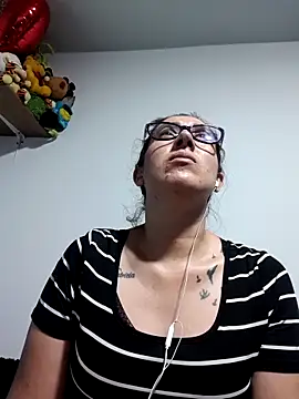 CHARLOTTE 1711 online show from 9, 11, 2025