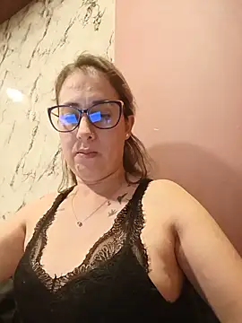 CHARLOTTE 1711 online show from 28, 5, 2026