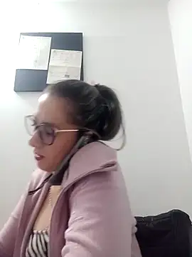 CHARLOTTE 1711 online show from 6, 2, 2025