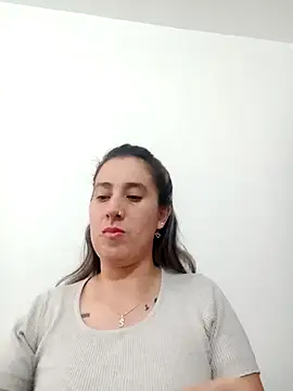 CHARLOTTE 1711 online show from 16, 2, 2025