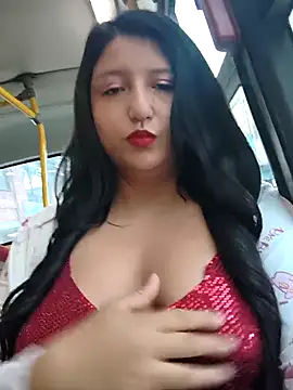 Snapshot of Melyy_Edii chatting on 27, 4, 2026 Melyy Edii online show from 27, 4, 2026