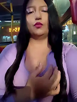 Melyy Edii online show from 6, 11, 2025