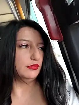 Snapshot of Melyy_Edii chatting on 3, 5, 2026 Melyy Edii online show from 3, 5, 2026