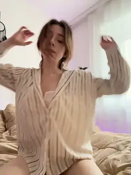 Mary Leaf online show from 23, 1, 2025