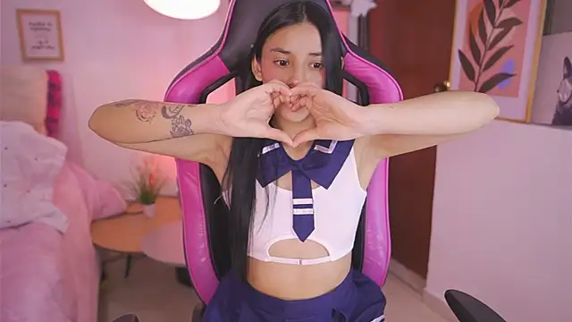 Hade collinss online show from 23, 10, 2025