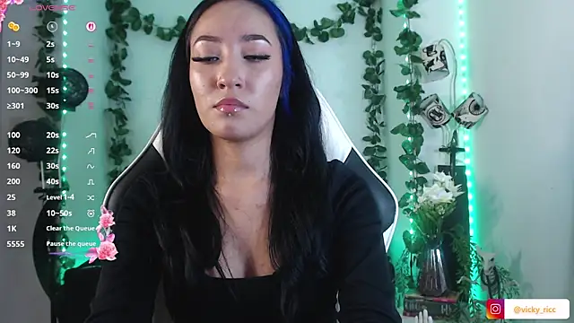 Snapshot of victoria_ricci_a chatting on 21, 10, 2025 victoria ricci a online show from 21, 10, 2025