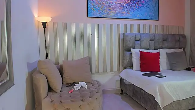 avis lara online show from 7, 2, 2026