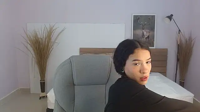 ilitzy cardona online show from 13, 5, 2026