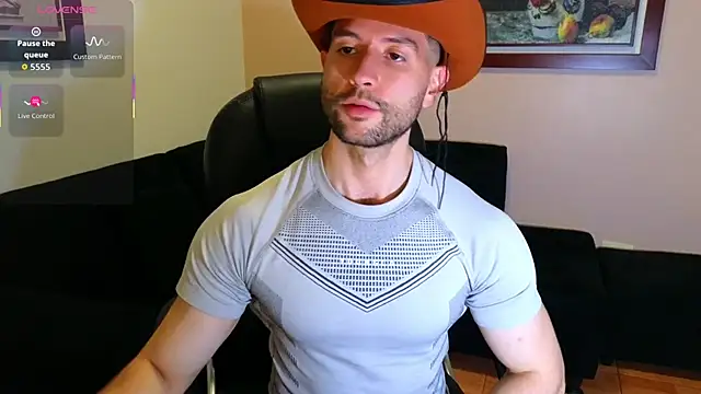 hairyncuteass online show from 13, 10, 2025