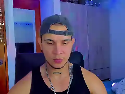 Snapshot of austinoficial chatting on 11, 9, 2025 austinoficial online show from 11, 9, 2025
