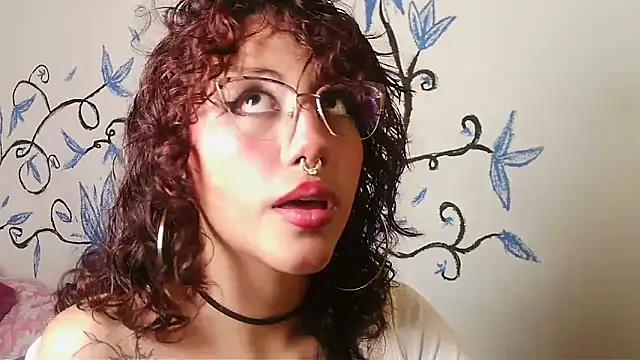 Snapshot of zoe_ch_ chatting on 12, 5, 2026 zoe ch online show from 12, 5, 2026