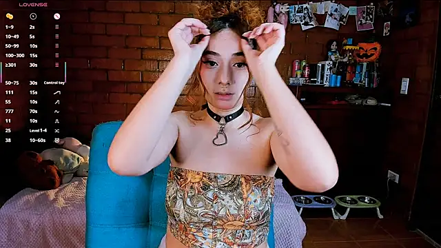 Annycolin  online show from 20, 2, 2026