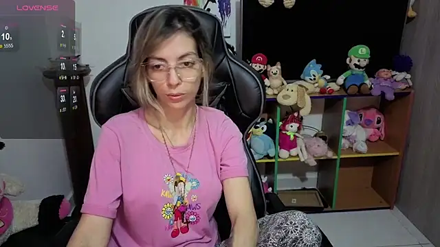 Princezzlove3 online show from 20, 10, 2025