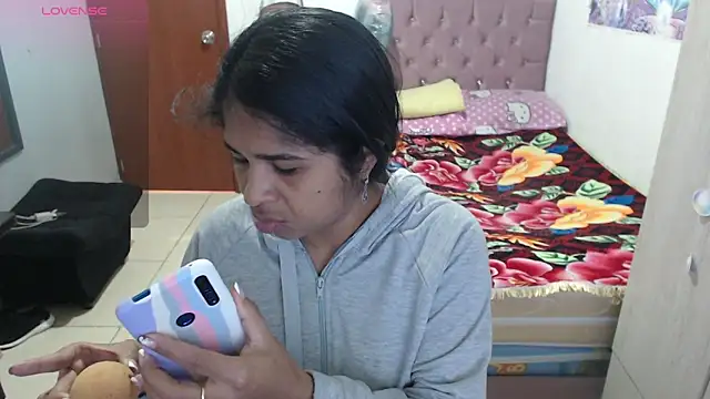 july-feria online show from 16, 12, 2025