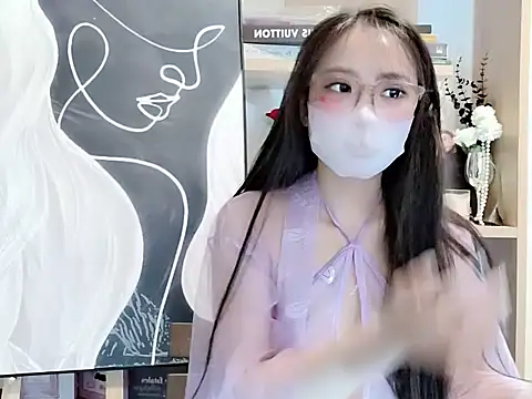 Snapshot of Lush-Office chatting on 22, 12, 2025 Lush-Office online show from 22, 12, 2025