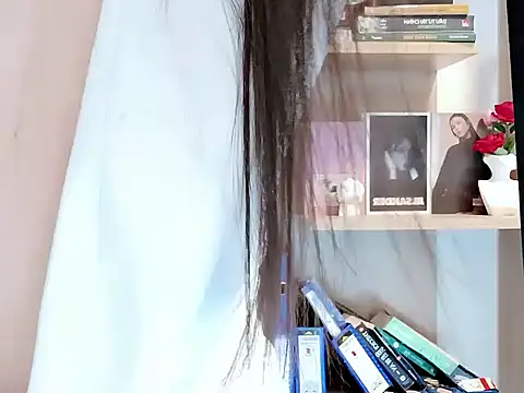 Lush-Office online show from 27, 10, 2025