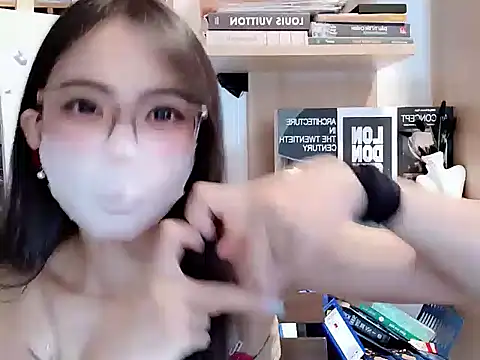 Lush-Office online show from 16, 10, 2025