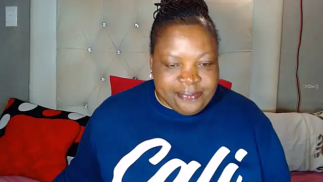 Snapshot of omalicha98 chatting on 15, 6, 2026 omalicha98 online show from 15, 6, 2026