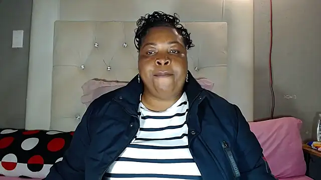 omalicha98 online show from 5, 5, 2026