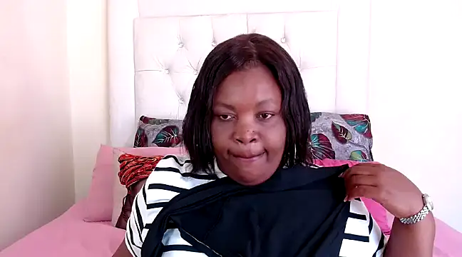 omalicha98 online show from 22, 1, 2025