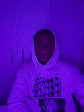 snotLoud online show from 18, 3, 2025