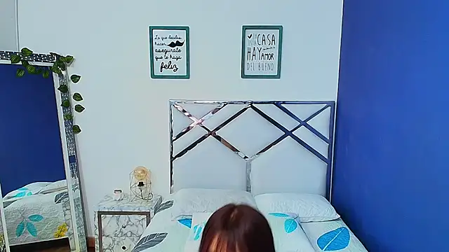 hot-littlechill online show from 1, 2, 2025