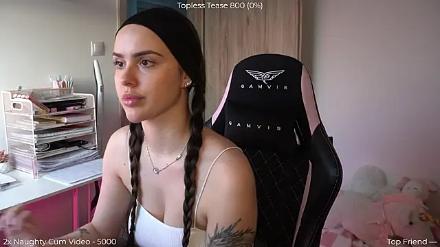 NaomiiMoon online show from 15, 3, 2026