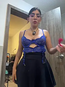 Snapshot of MartinaSooler chatting on 3, 6, 2026 MartinaSooler online show from 3, 6, 2026