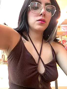 MartinaSooler online show from 15, 10, 2025