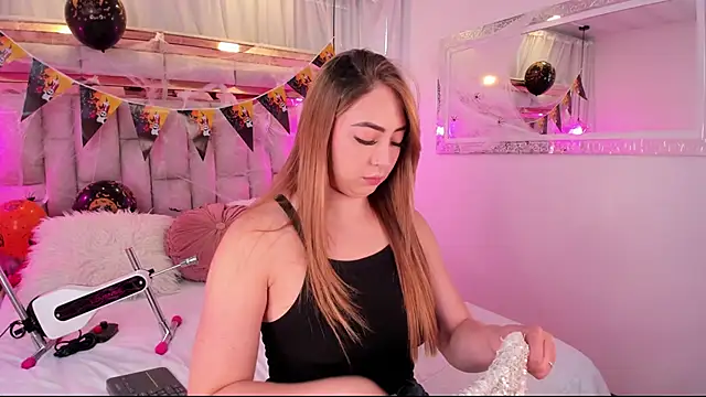 Katalina Evans online show from 27, 10, 2025