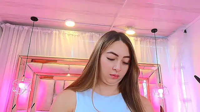 Katalina Evans online show from 24, 2, 2025