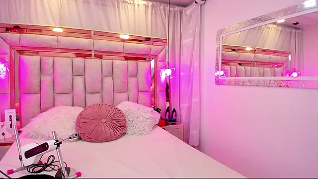 Katalina Evans online show from 20, 12, 2025