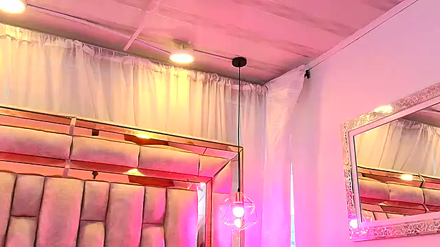 Katalina Evans online show from 27, 2, 2025