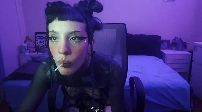 bad doll bb online show from 21, 3, 2025