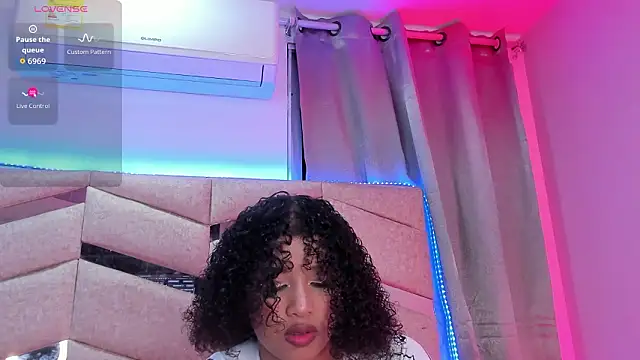 BrigitteRoy  online show from 20, 3, 2026