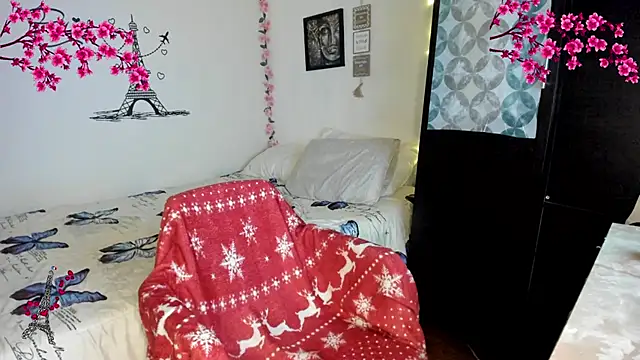 Snapshot of nataparis chatting on 22, 7, 2026 nataparis online show from 22, 7, 2026