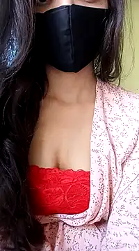 Snapshot of silverworm2026 chatting on 1, 2, 2025 silverworm2026 online show from 1, 2, 2025