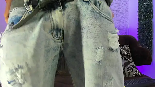 Thomass conor online show from 7, 11, 2025