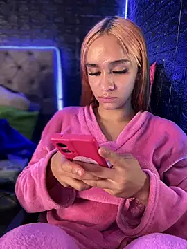 Isabellaa Hot online show from 6, 2, 2025