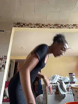 esmeralda-bk online show from 13, 4, 2026